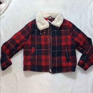 H&M heavy duty, plaid jacket with fur neck.